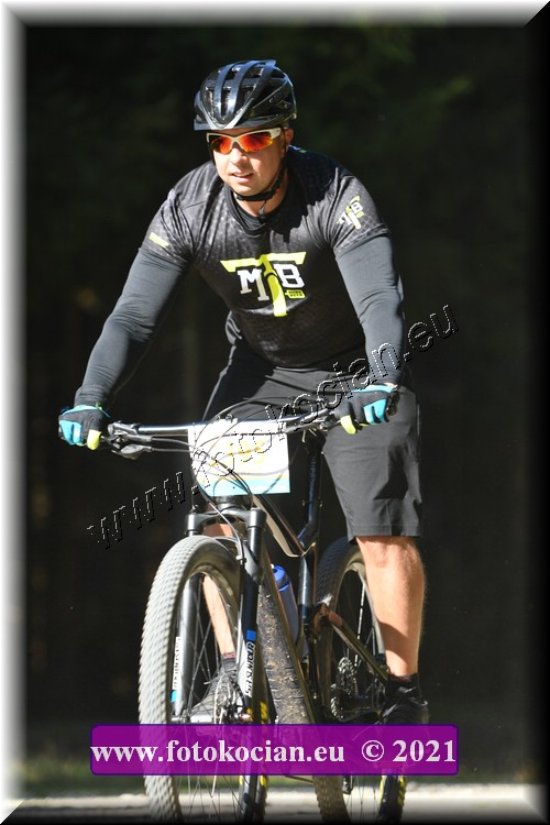 Náhled obrázku: 2021-4921-CTAuthor-2395.JPG