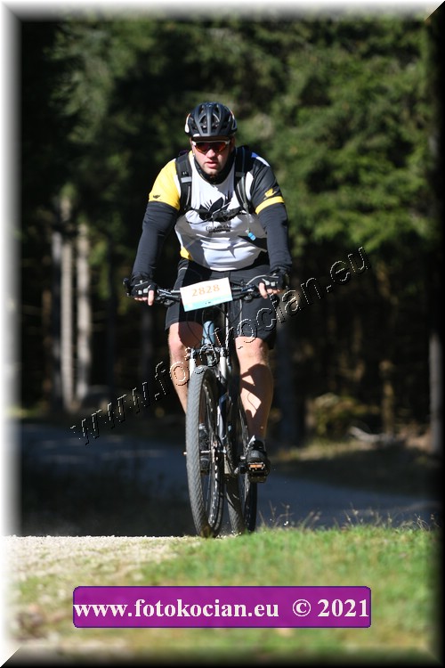 Náhled obrázku: 2021-4932-CTAuthor-2828.JPG