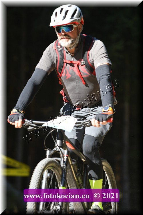 Náhled obrázku: 2021-4936-CTAuthor-0.JPG