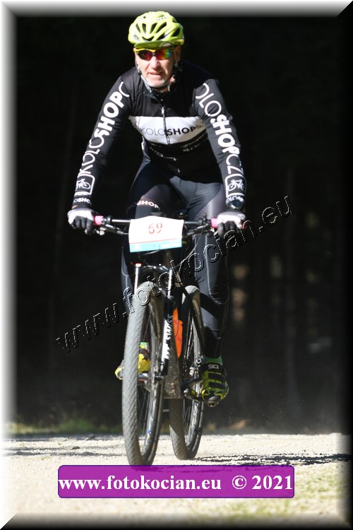 Náhled obrázku: 2021-4940-CTAuthor-69.JPG