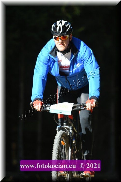 Náhled obrázku: 2021-4947-CTAuthor-1586.JPG