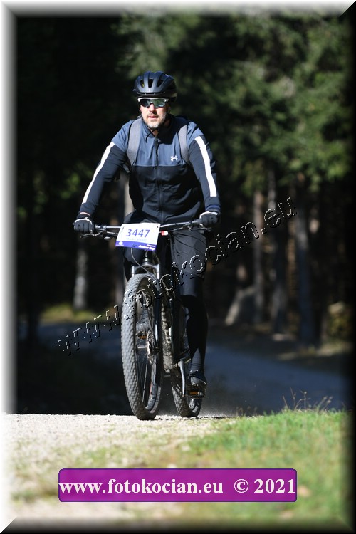 Náhled obrázku: 2021-4952-CTAuthor-3447.JPG