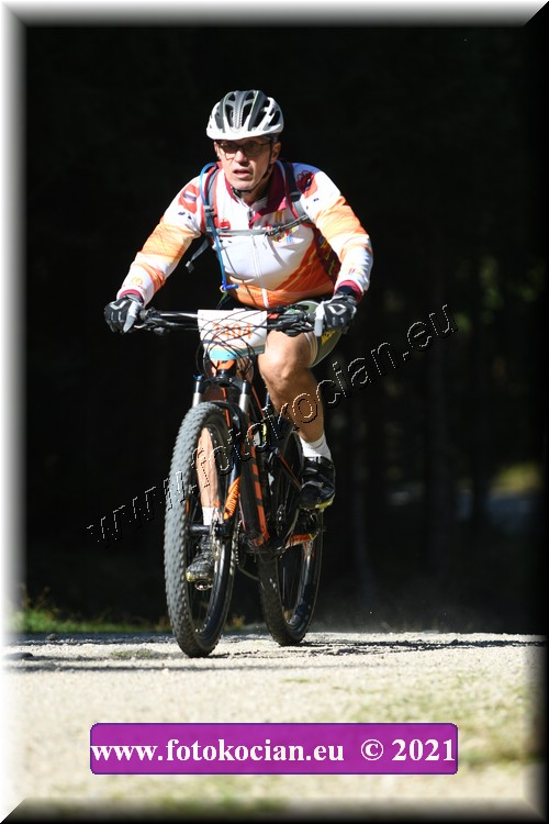 Náhled obrázku: 2021-4959-CTAuthor-2404.JPG