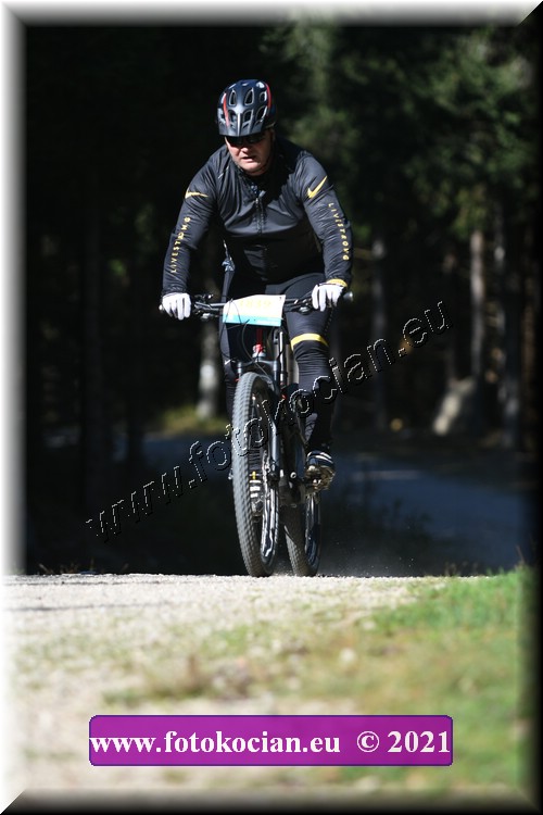 Náhled obrázku: 2021-4975-CTAuthor-0.JPG