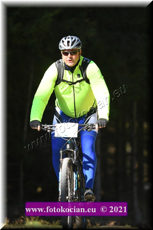 Náhled obrázku: 2021-5012-CTAuthor-1657.JPG