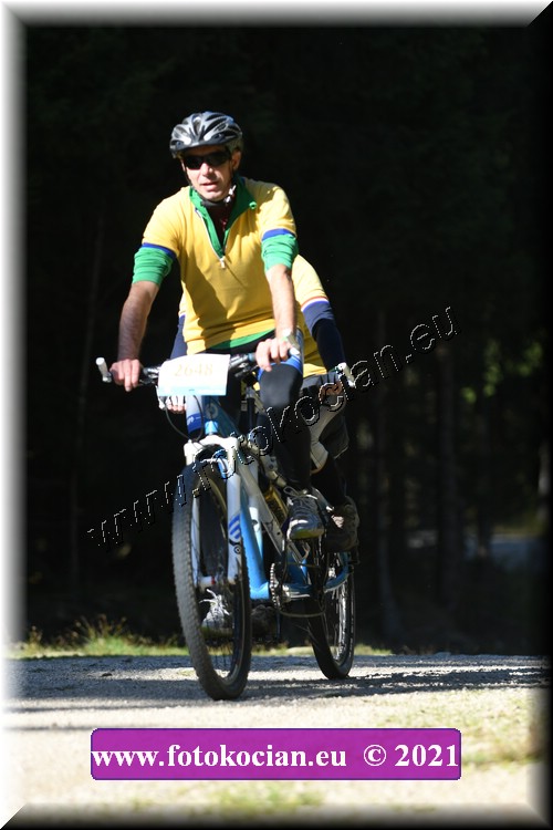 Náhled obrázku: 2021-5019-CTAuthor-2648.JPG