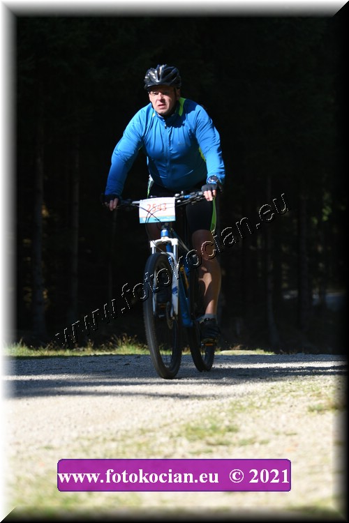 Náhled obrázku: 2021-5040-CTAuthor-2543.JPG