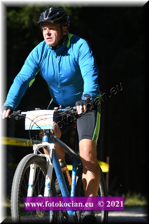 Náhled obrázku: 2021-5041-CTAuthor-2543.JPG