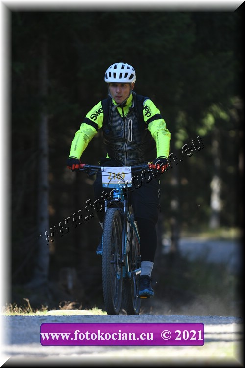 Náhled obrázku: 2021-5051-CTAuthor-2169.JPG