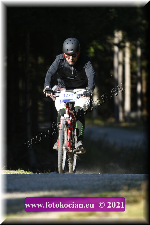 Náhled obrázku: 2021-5085-CTAuthor-3271.JPG