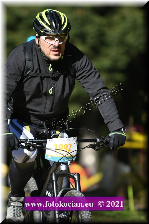 Náhled obrázku: 2021-5120-CTAuthor-1992.JPG