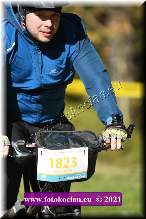 Náhled obrázku: 2021-5128-CTAuthor-1823.JPG