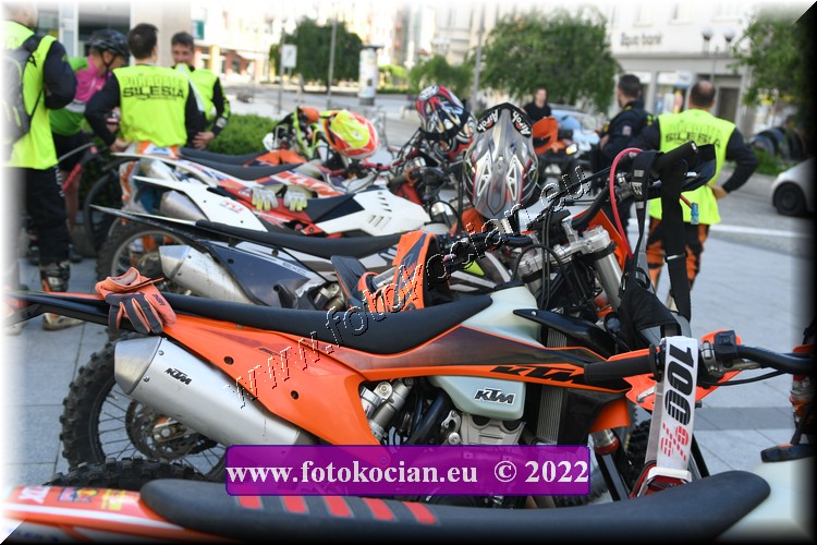Náhled obrázku: 2022-1002-Opava-motorky.JPG