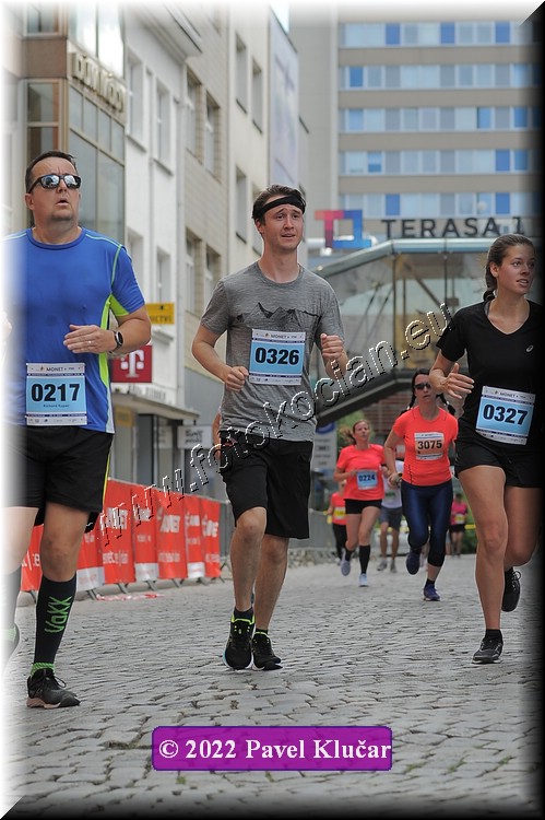 Náhled obrázku: 2022-2400-Zlin-326,327.JPG