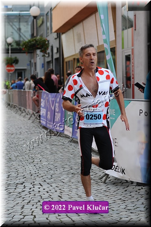 Náhled obrázku: 2022-3169-Zlin-250.JPG