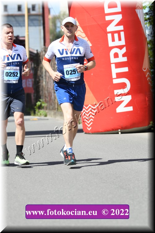 Náhled obrázku: 2022-1421-Zlin-251,252.JPG