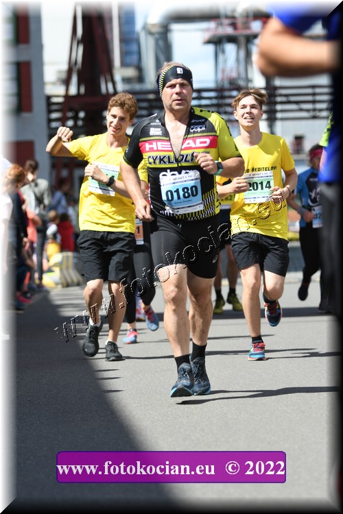 Náhled obrázku: 2022-1549-Zlin-180,2014.JPG