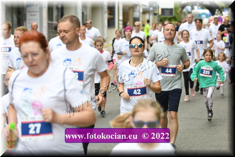 Náhled obrázku: 2022-2852-Zlin-42,44,325.JPG