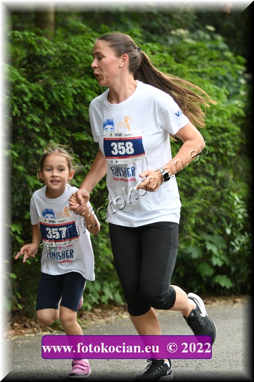 Náhled obrázku: 2022-3020-Zlin-357,358.JPG