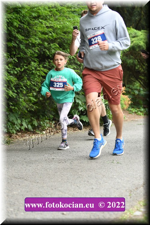 Náhled obrázku: 2022-3073-Zlin-325,328.JPG