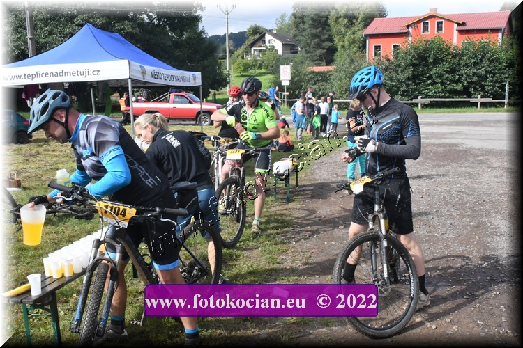 Náhled obrázku: 2022-2643-Sudety-1104,1059.JPG