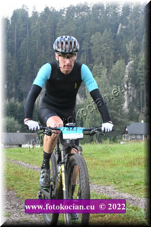 Náhled obrázku: 2022-1207-Sudety-327.JPG