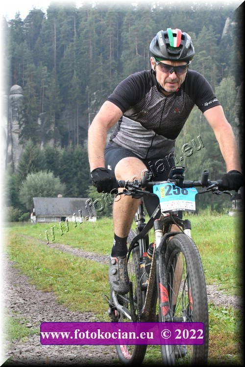 Náhled obrázku: 2022-1228-Sudety-258.JPG