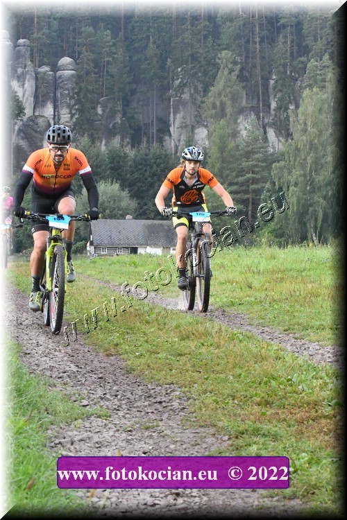 Náhled obrázku: 2022-1231-Sudety-194,170.JPG