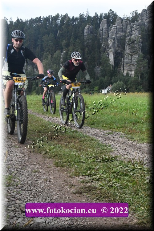 Náhled obrázku: 2022-1751-Sudety-1071,1123.JPG