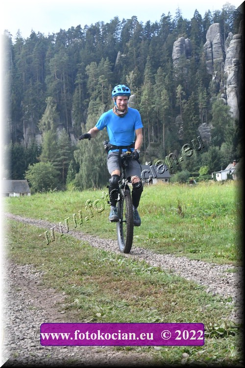 Náhled obrázku: 2022-1904-Sudety-jednokolka.JPG