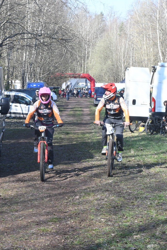 Náhled obrázku: 2023-1010-Enduro-TU-sobota-433.JPG