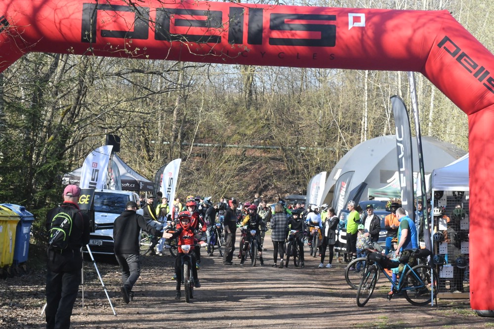 Náhled obrázku: 2023-1013-Enduro-TU-sobota-405.JPG