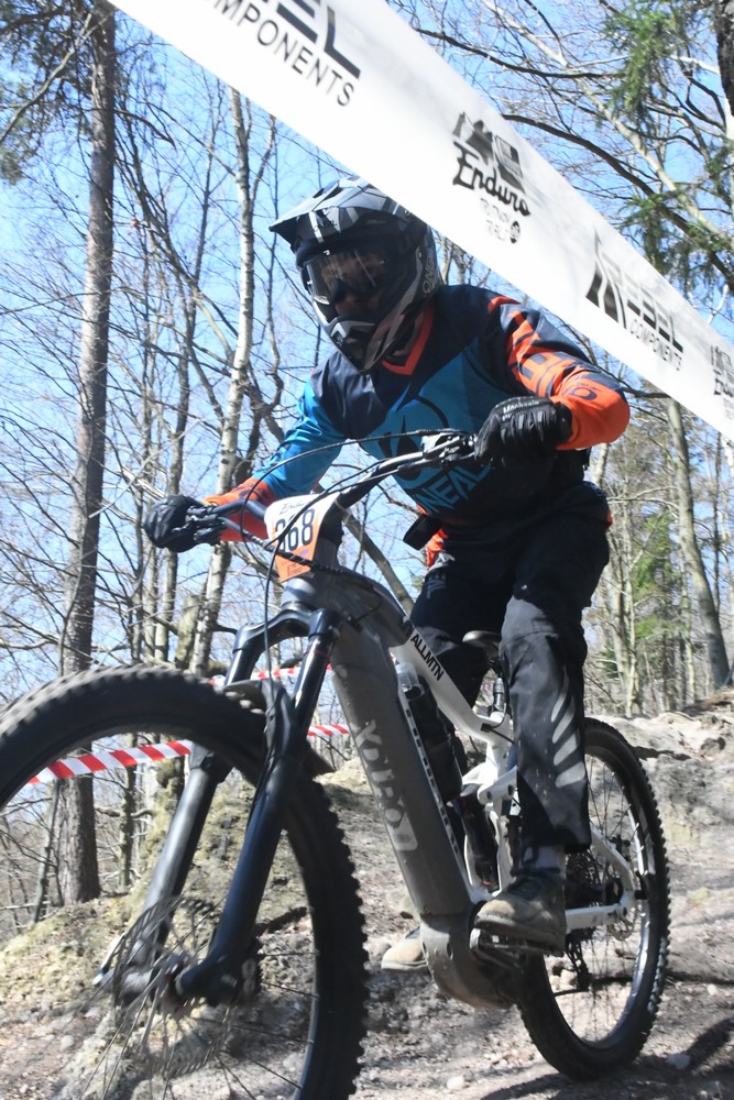 Náhled obrázku: 2023-1197-Enduro-TU-sobota-368.JPG