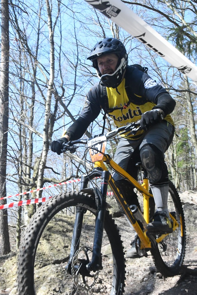 Náhled obrázku: 2023-1220-Enduro-TU-sobota-357.JPG