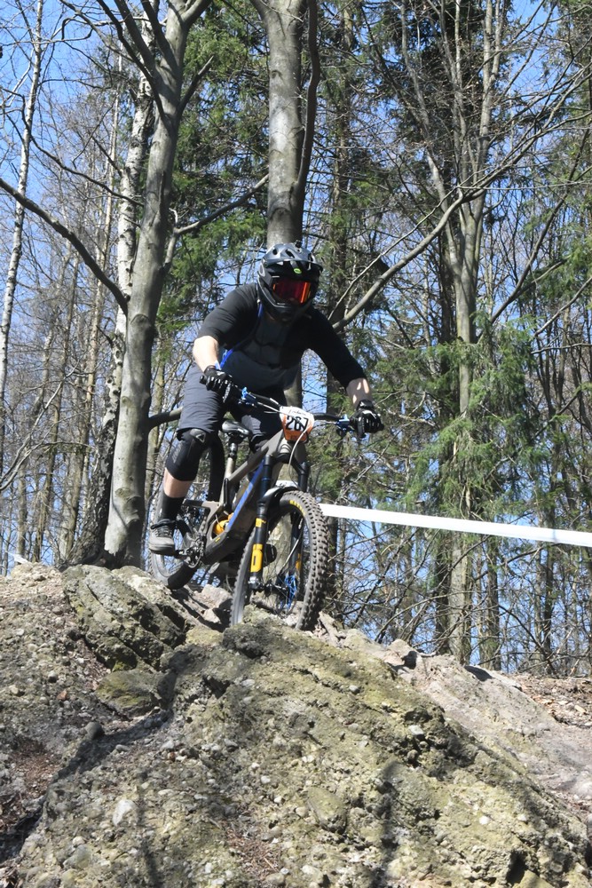 Náhled obrázku: 2023-1377-Enduro-TU-sobota-267.JPG