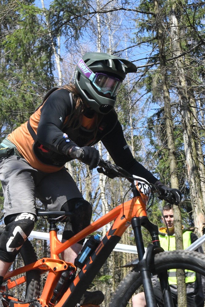 Náhled obrázku: 2023-1384-Enduro-TU-sobota-264.JPG