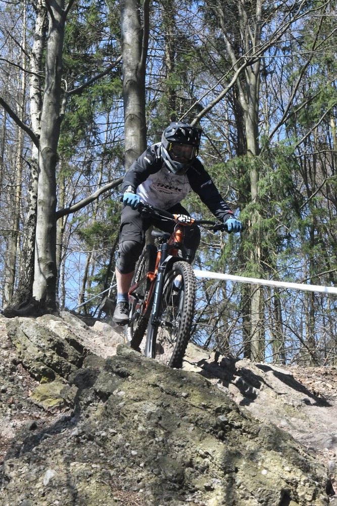 Náhled obrázku: 2023-1393-Enduro-TU-sobota-259.JPG