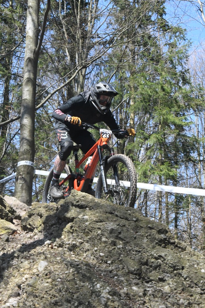 Náhled obrázku: 2023-1437-Enduro-TU-sobota-233.JPG