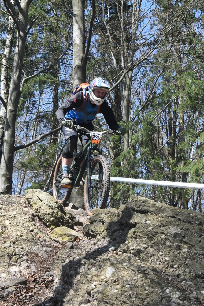 Náhled obrázku: 2023-1442-Enduro-TU-sobota-231.JPG