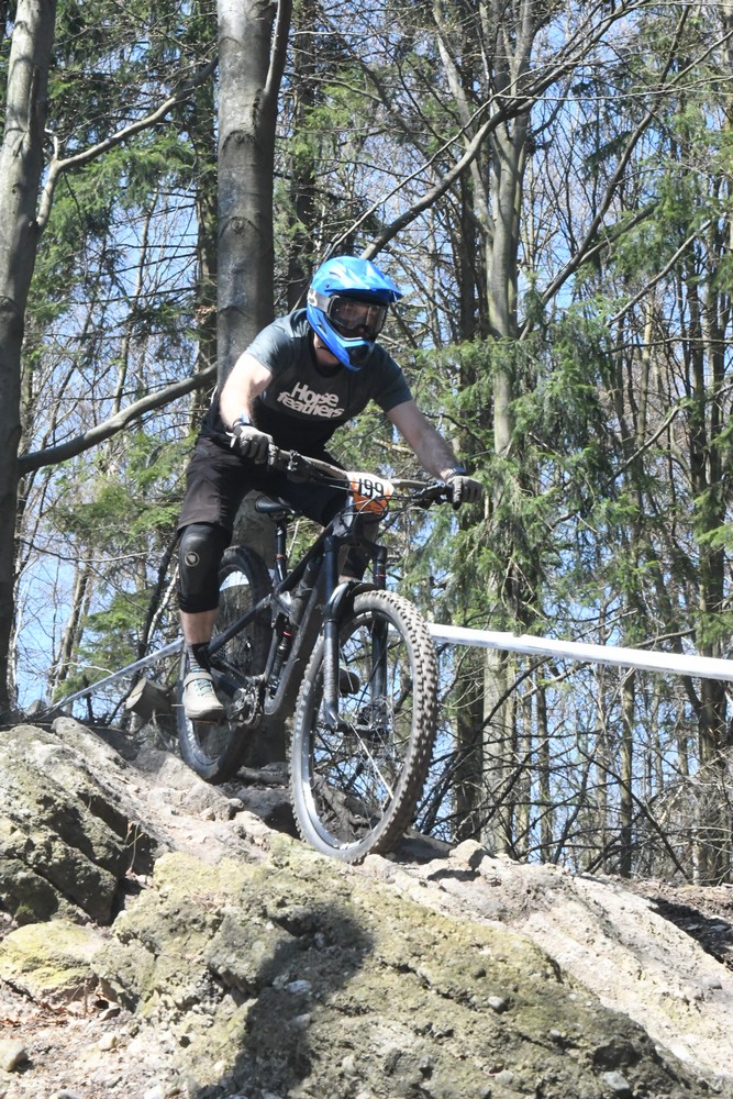 Náhled obrázku: 2023-1507-Enduro-TU-sobota-199.JPG