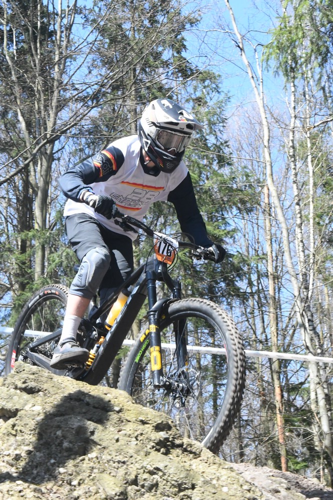 Náhled obrázku: 2023-1555-Enduro-TU-sobota-176.JPG