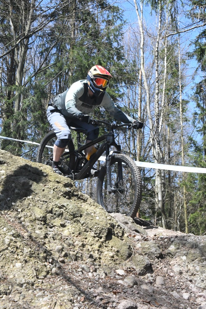 Náhled obrázku: 2023-1559-Enduro-TU-sobota-0.JPG