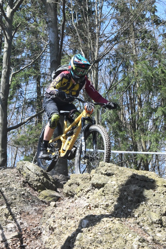 Náhled obrázku: 2023-1564-Enduro-TU-sobota-172.JPG