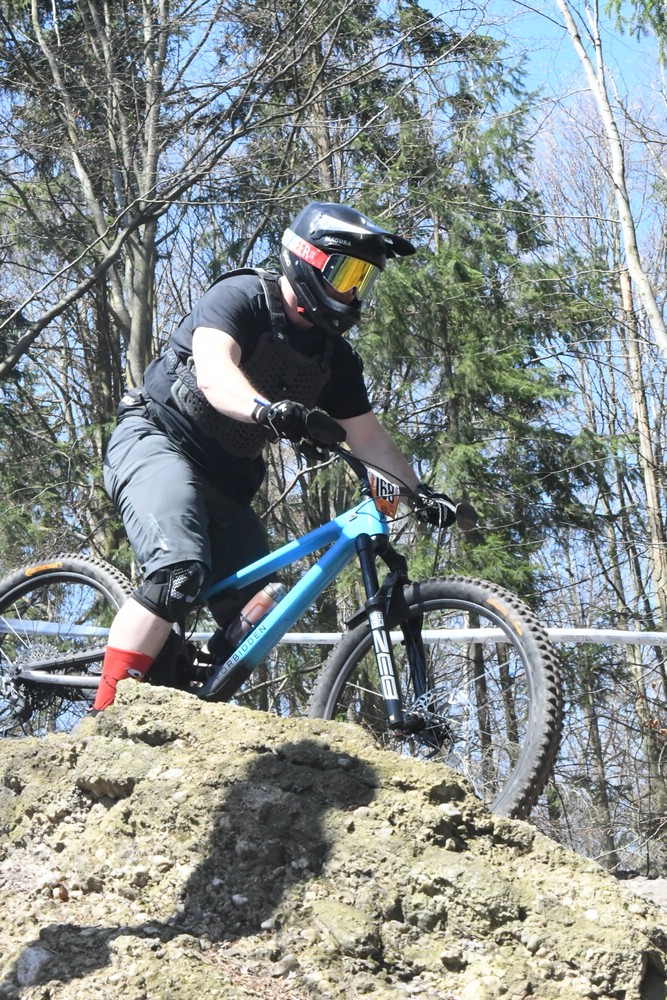 Náhled obrázku: 2023-1575-Enduro-TU-sobota-168.JPG