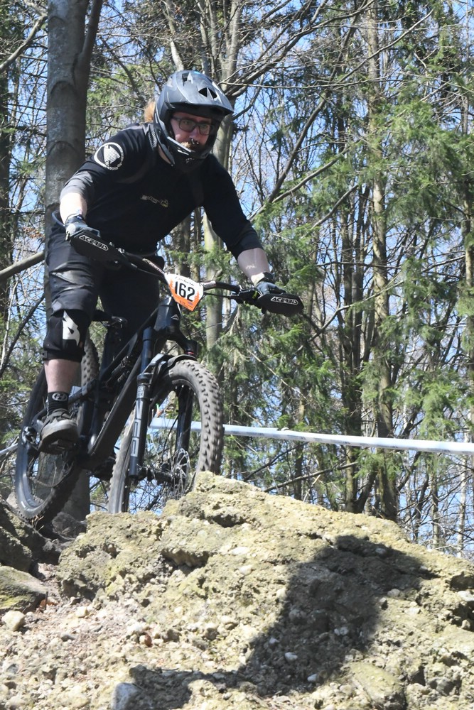 Náhled obrázku: 2023-1585-Enduro-TU-sobota-162.JPG