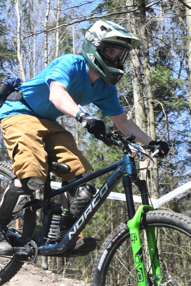 Náhled obrázku: 2023-1602-Enduro-TU-sobota-153.JPG