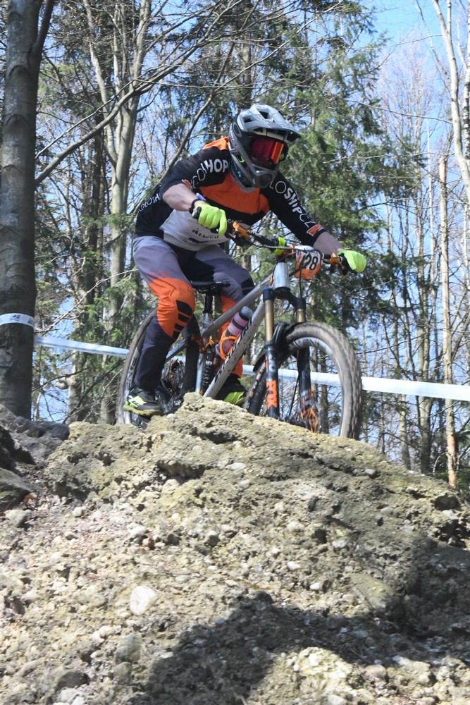 Náhled obrázku: 2023-1650-Enduro-TU-sobota-128.JPG