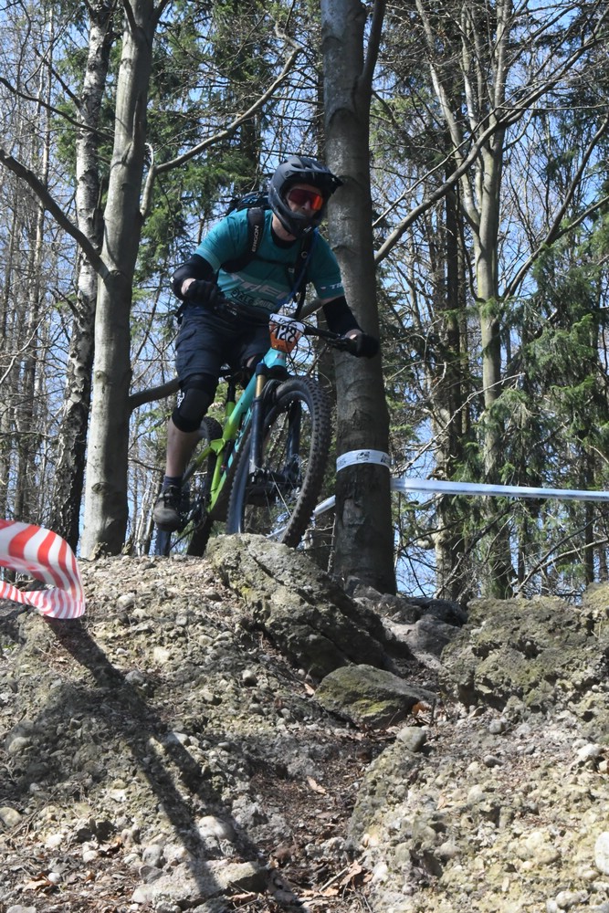 Náhled obrázku: 2023-1662-Enduro-TU-sobota-122.JPG