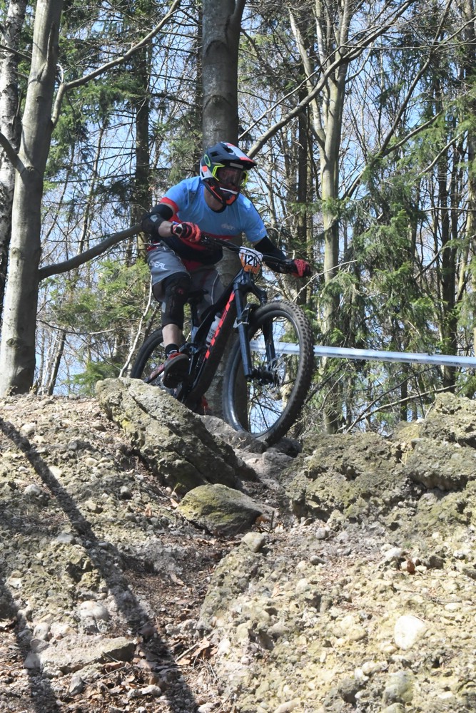 Náhled obrázku: 2023-1666-Enduro-TU-sobota-120.JPG