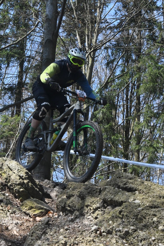 Náhled obrázku: 2023-1691-Enduro-TU-sobota-105.JPG